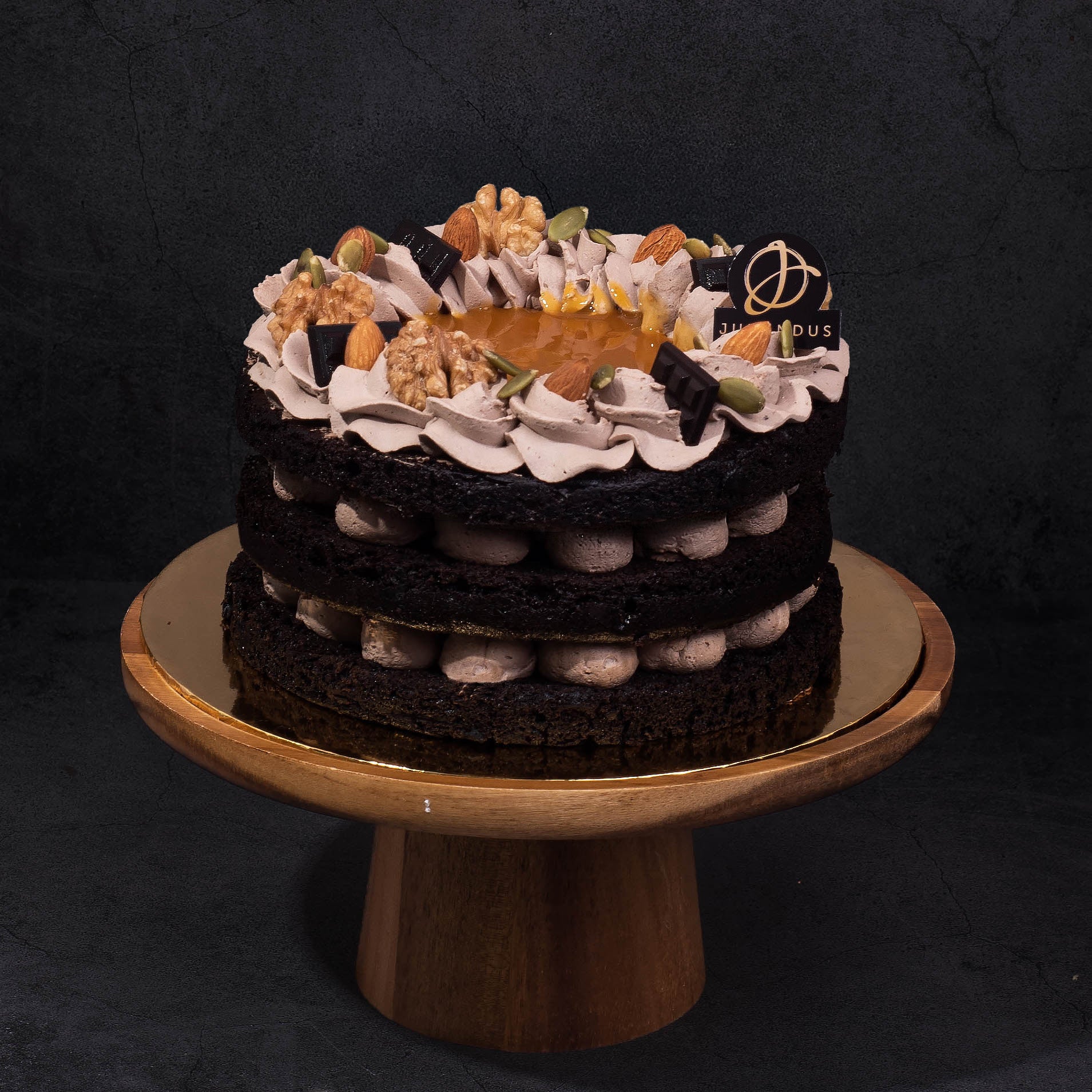 Salted Caramel Vegetarian Naked Cake - 6 inch (serve 10-20pax) image 1