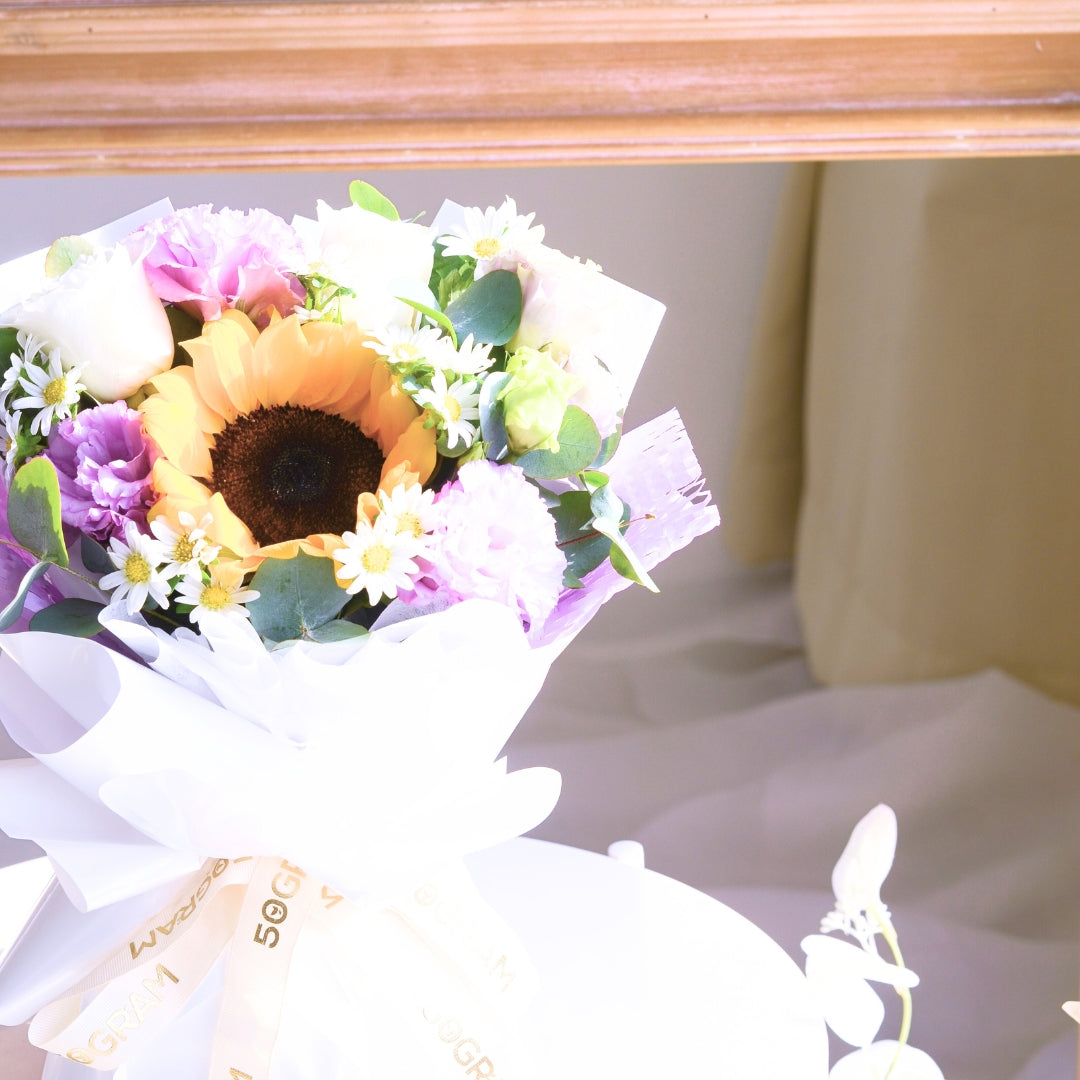 All Set to Soar Hand Bouquet image 6