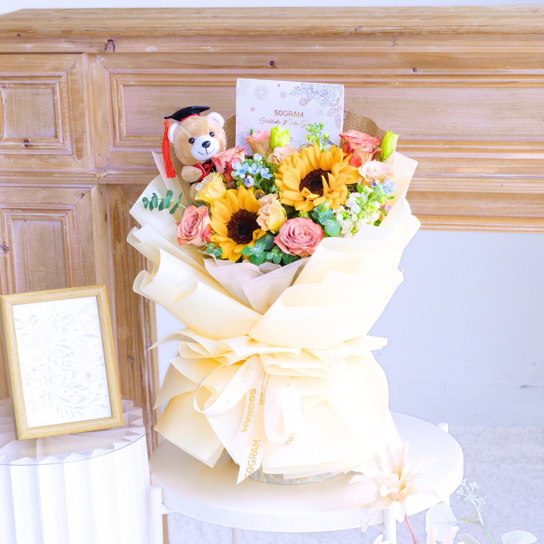 Honor Bloom Sunflower Hand Bouquet image 9