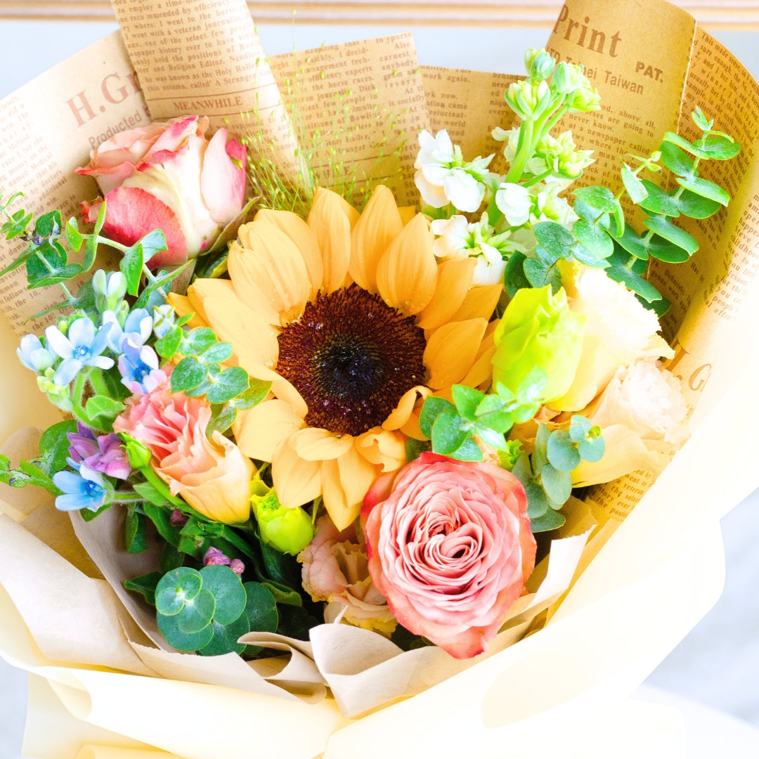 Honor Bloom Sunflower Hand Bouquet image 6